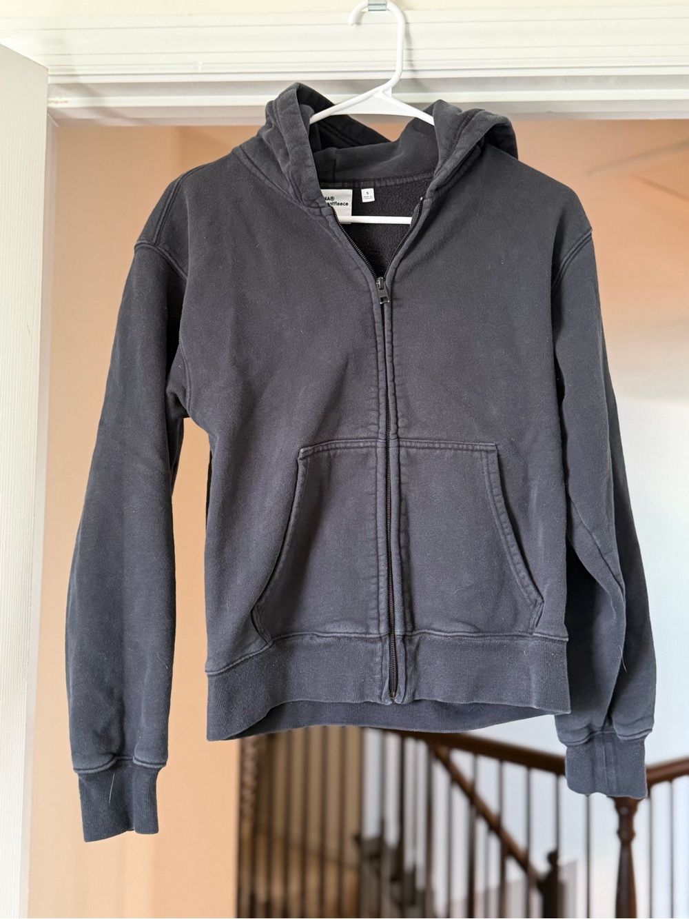 Aritzia TNA Sweatfleece Cozy Fleece Perfect Fit Zip Hoodie Black Size S